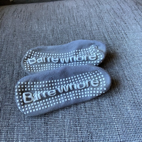 Pop Physique grippy socks - Picture 3 of 4